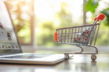Ecommerce setup and configuration dashboard showing online store settings, payments, and analytics.